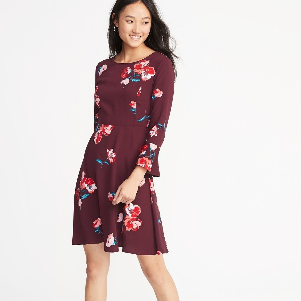Old Navy Fit & Flare Flute Sleeve Dress